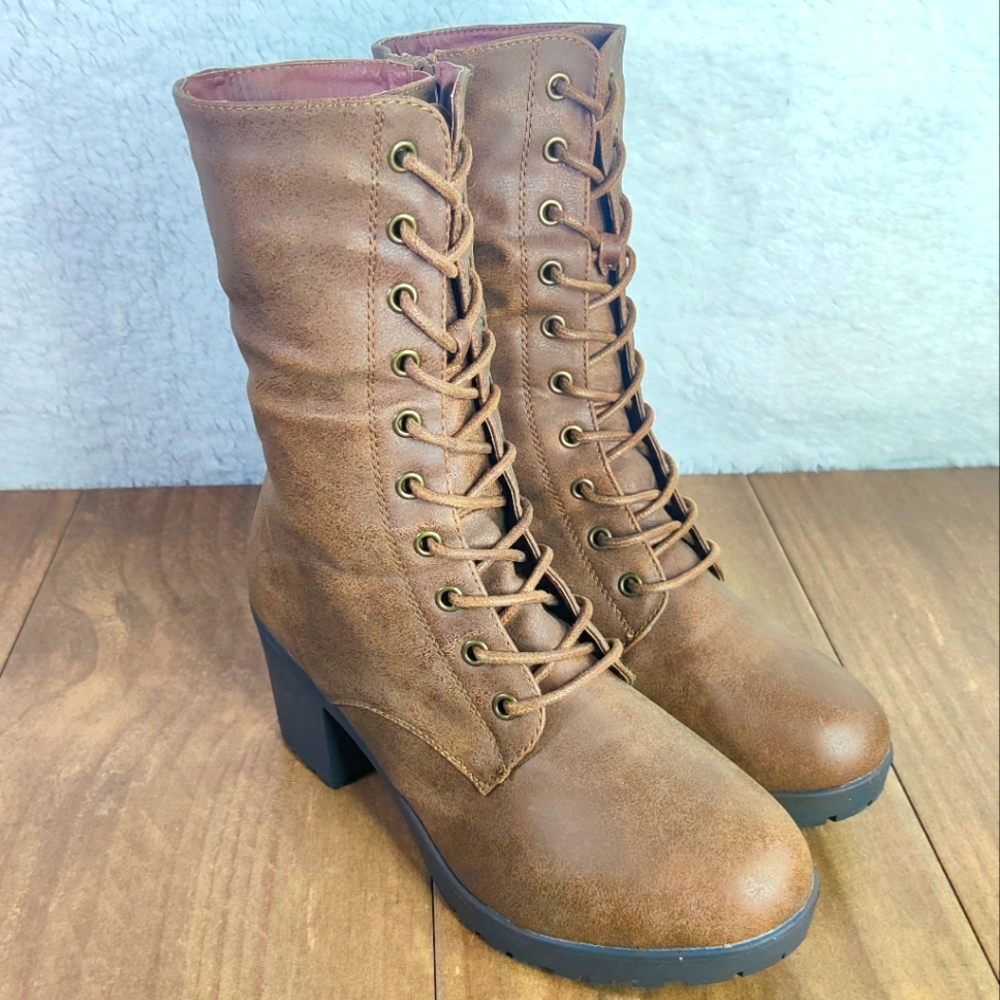Women's Forever Link Boots Size 10